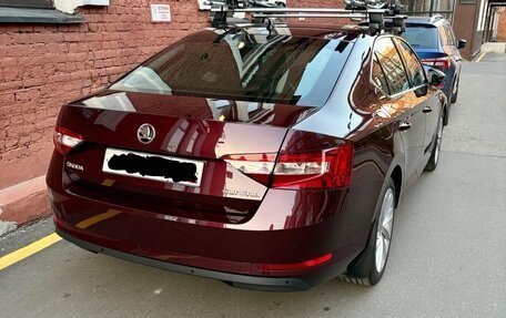 Skoda Superb III рестайлинг, 2015 год, 1 900 000 рублей, 2 фотография