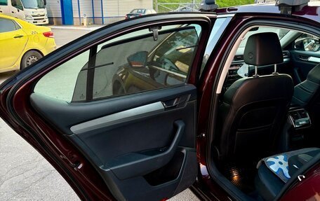 Skoda Superb III рестайлинг, 2015 год, 1 900 000 рублей, 9 фотография