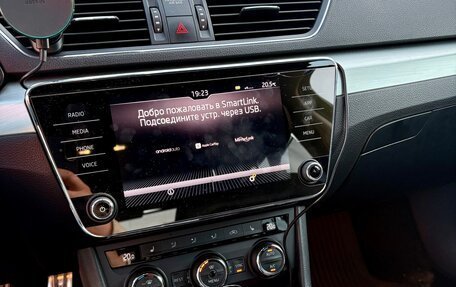 Skoda Superb III рестайлинг, 2015 год, 1 900 000 рублей, 13 фотография