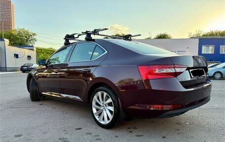 Skoda Superb III рестайлинг, 2015 год, 1 900 000 рублей, 8 фотография