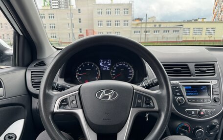 Hyundai Solaris II рестайлинг, 2015 год, 950 000 рублей, 6 фотография