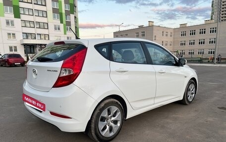 Hyundai Solaris II рестайлинг, 2015 год, 950 000 рублей, 5 фотография