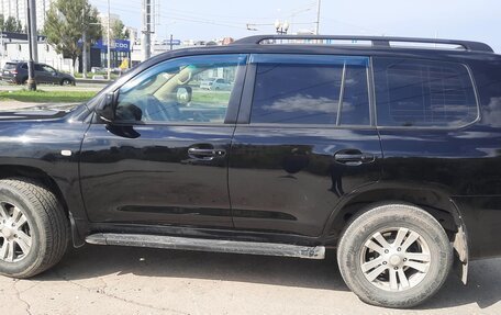 Toyota Land Cruiser 200, 2008 год, 2 400 000 рублей, 10 фотография