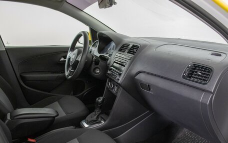 Volkswagen Polo VI (EU Market), 2012 год, 590 000 рублей, 9 фотография