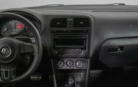Volkswagen Polo VI (EU Market), 2012 год, 590 000 рублей, 14 фотография