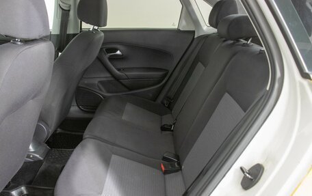 Volkswagen Polo VI (EU Market), 2012 год, 590 000 рублей, 11 фотография