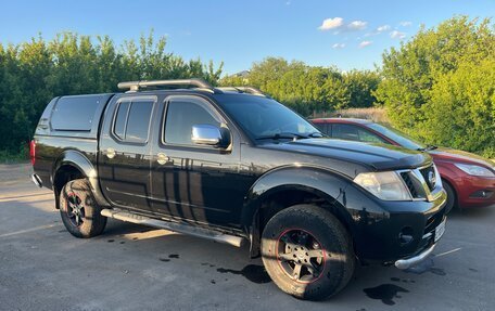 Nissan Navara (Frontier), 2010 год, 1 550 000 рублей, 2 фотография