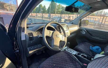 Nissan Navara (Frontier), 2010 год, 1 550 000 рублей, 5 фотография