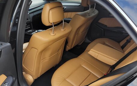 Mercedes-Benz E-Класс, 2011 год, 1 500 000 рублей, 9 фотография