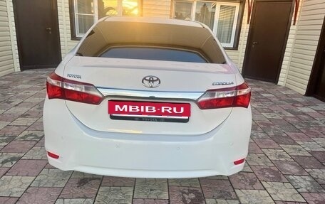 Toyota Corolla, 2014 год, 1 380 000 рублей, 8 фотография