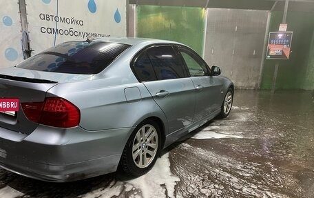 BMW 3 серия, 2010 год, 850 000 рублей, 6 фотография