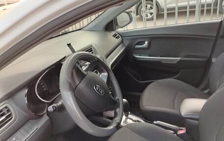 KIA Rio III рестайлинг, 2013 год, 920 000 рублей, 7 фотография