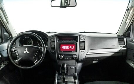 Mitsubishi Pajero IV, 2007 год, 1 398 989 рублей, 13 фотография