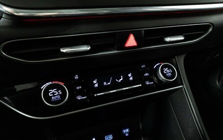 Hyundai Sonata VIII, 2019 год, 2 599 700 рублей, 21 фотография