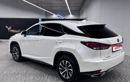 Lexus RX IV рестайлинг, 2020 год, 5 300 000 рублей, 6 фотография