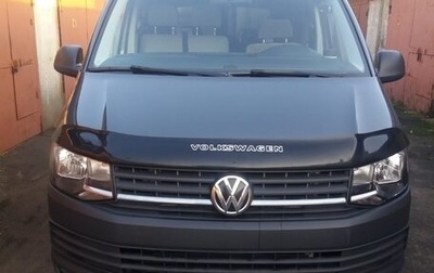 Volkswagen Transporter T6 рестайлинг, 2016 год, 2 490 000 рублей, 1 фотография