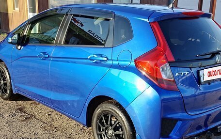 Honda Fit III, 2013 год, 990 000 рублей, 2 фотография