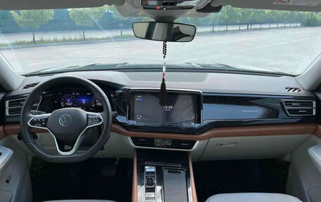 Volkswagen Teramont I, 2022 год, 3 600 000 рублей, 13 фотография