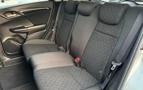 Honda Fit III, 2013 год, 650 888 рублей, 14 фотография