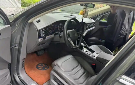 Volkswagen Touareg III, 2021 год, 3 800 000 рублей, 7 фотография