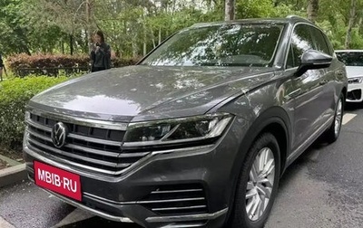 Volkswagen Touareg III, 2021 год, 3 800 000 рублей, 1 фотография