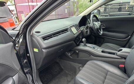 Honda Vezel, 2016 год, 1 900 000 рублей, 24 фотография