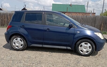 Toyota Ist II, 2003 год, 570 000 рублей, 2 фотография