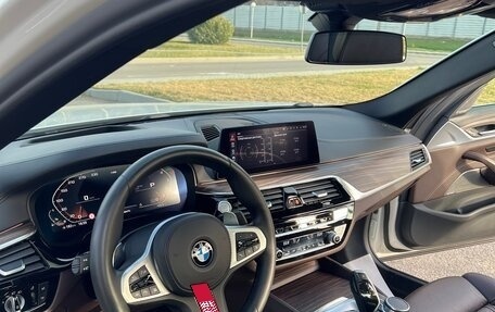 BMW 5 серия, 2020 год, 4 500 000 рублей, 12 фотография