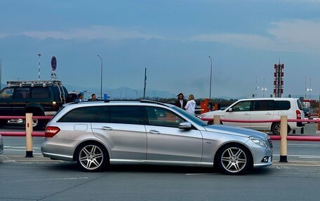 Mercedes-Benz E-Класс, 2010 год, 1 420 000 рублей, 6 фотография
