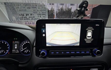 Hyundai Kona I, 2022 год, 1 670 000 рублей, 11 фотография
