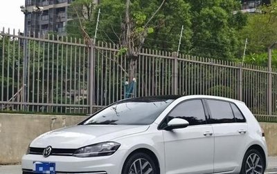 Volkswagen Golf VII, 2020 год, 1 379 442 рублей, 1 фотография
