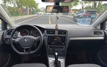 Volkswagen Golf VII, 2020 год, 1 458 442 рублей, 9 фотография