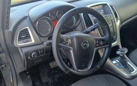 Opel Astra J, 2010 год, 680 000 рублей, 8 фотография