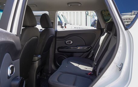 KIA Soul II рестайлинг, 2017 год, 1 550 000 рублей, 11 фотография