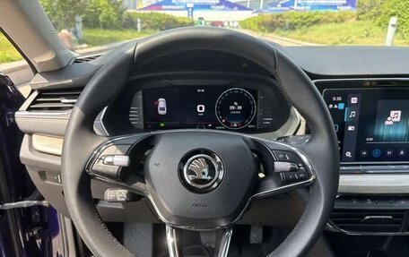 Skoda Octavia IV, 2021 год, 1 840 000 рублей, 8 фотография