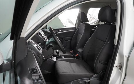 Volkswagen Tiguan I, 2015 год, 1 734 000 рублей, 10 фотография