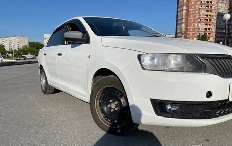 Skoda Rapid I, 2015 год, 800 000 рублей, 7 фотография