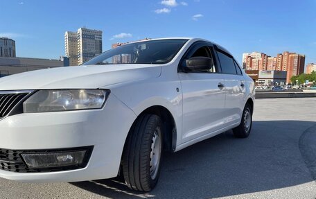 Skoda Rapid I, 2015 год, 800 000 рублей, 6 фотография