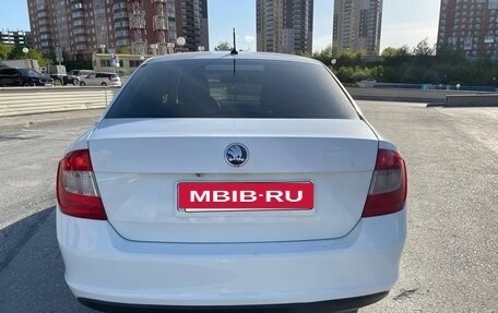 Skoda Rapid I, 2015 год, 800 000 рублей, 5 фотография