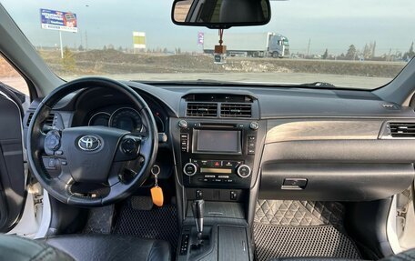 Toyota Camry, 2012 год, 1 500 000 рублей, 12 фотография