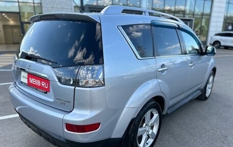 Mitsubishi Outlander III рестайлинг 3, 2008 год, 999 000 рублей, 9 фотография