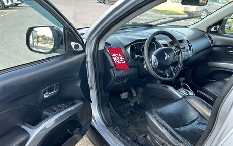 Mitsubishi Outlander III рестайлинг 3, 2008 год, 999 000 рублей, 11 фотография