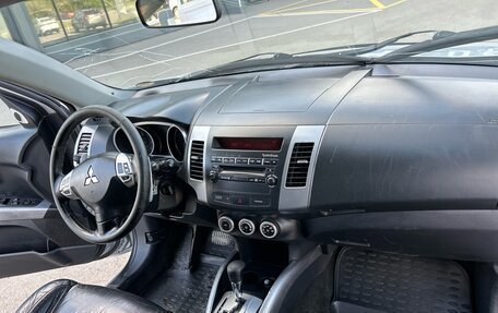 Mitsubishi Outlander III рестайлинг 3, 2008 год, 999 000 рублей, 22 фотография