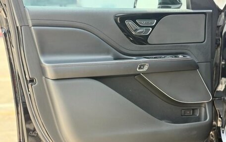 Lincoln Aviator II, 2021 год, 3 900 900 рублей, 15 фотография