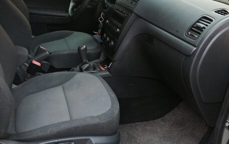Skoda Yeti I рестайлинг, 2011 год, 750 000 рублей, 8 фотография