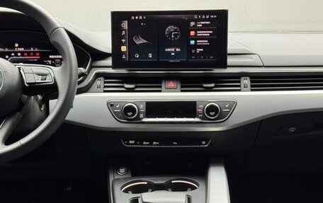 Audi A4, 2022 год, 3 400 900 рублей, 11 фотография