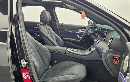 Mercedes-Benz E-Класс, 2023 год, 5 140 000 рублей, 7 фотография