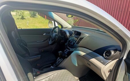 Chevrolet Orlando I, 2012 год, 1 550 000 рублей, 7 фотография
