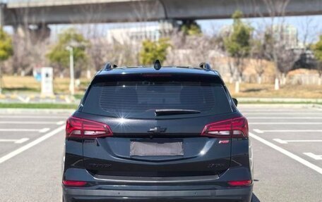 Chevrolet Equinox III, 2022 год, 1 800 900 рублей, 6 фотография