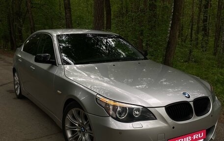 BMW 5 серия, 2003 год, 970 000 рублей, 3 фотография